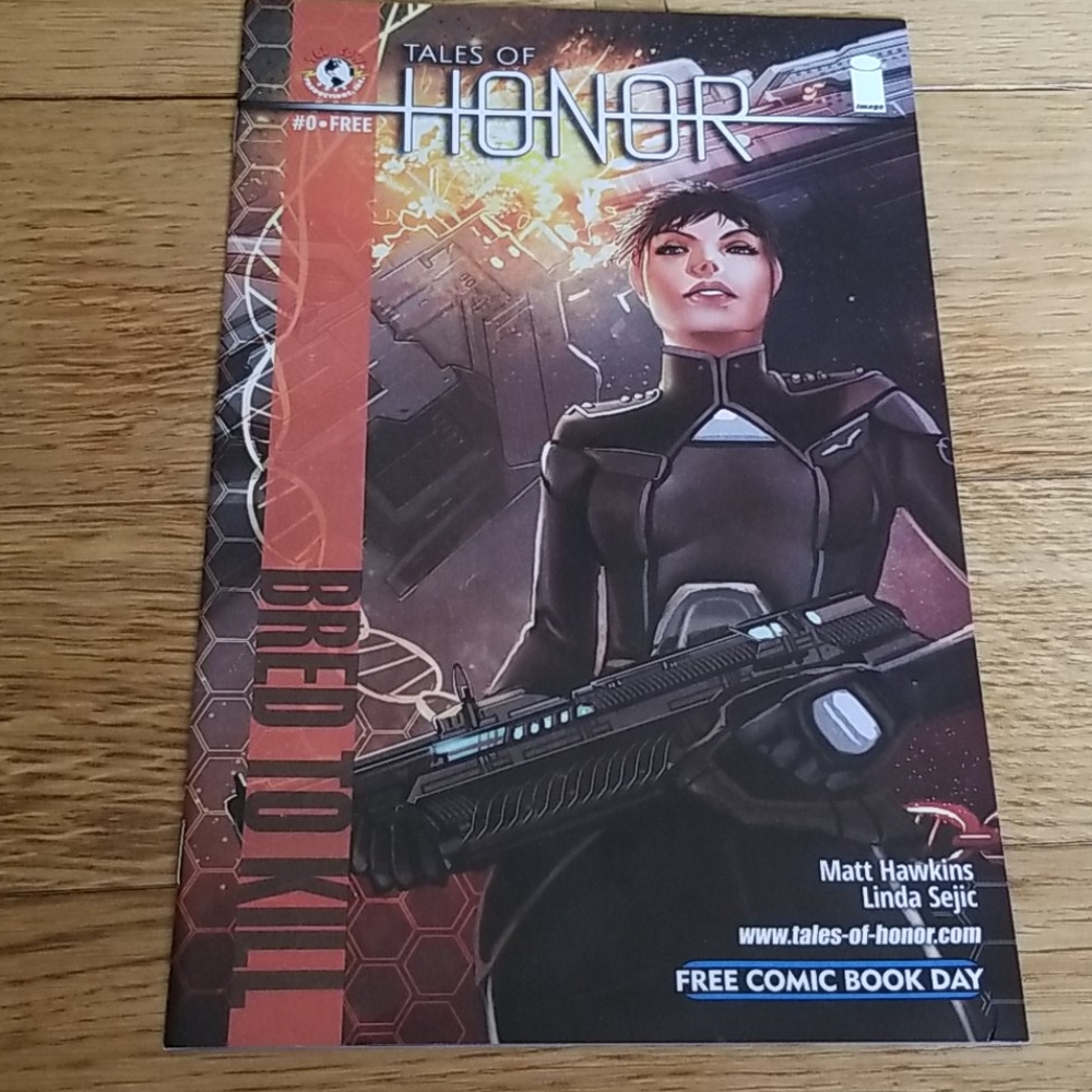 8 Comic Bundle - Picture 3 of 9